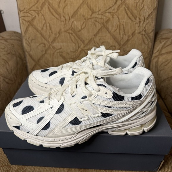 New Balance Other - New Balance 1906R Polka Dot Pack - Sea Salt - M1906RPC Mens Size 11 D EUC!